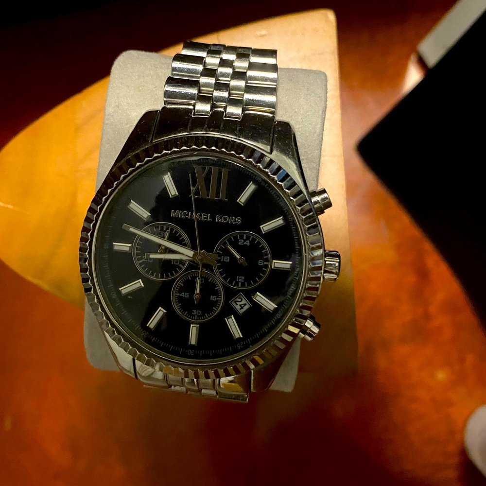 Beautiful Men’s Michael Kors Watch